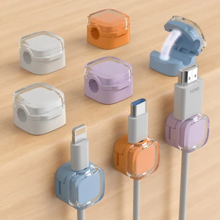 Portable global WiFi hotspot for travel