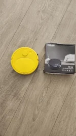 CLEAN SMART ROBOT 8018 UV robotic vacuum cleaner