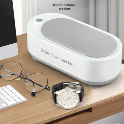 Compact ultrasonic cleaner for jewelry, glasses, and personal items